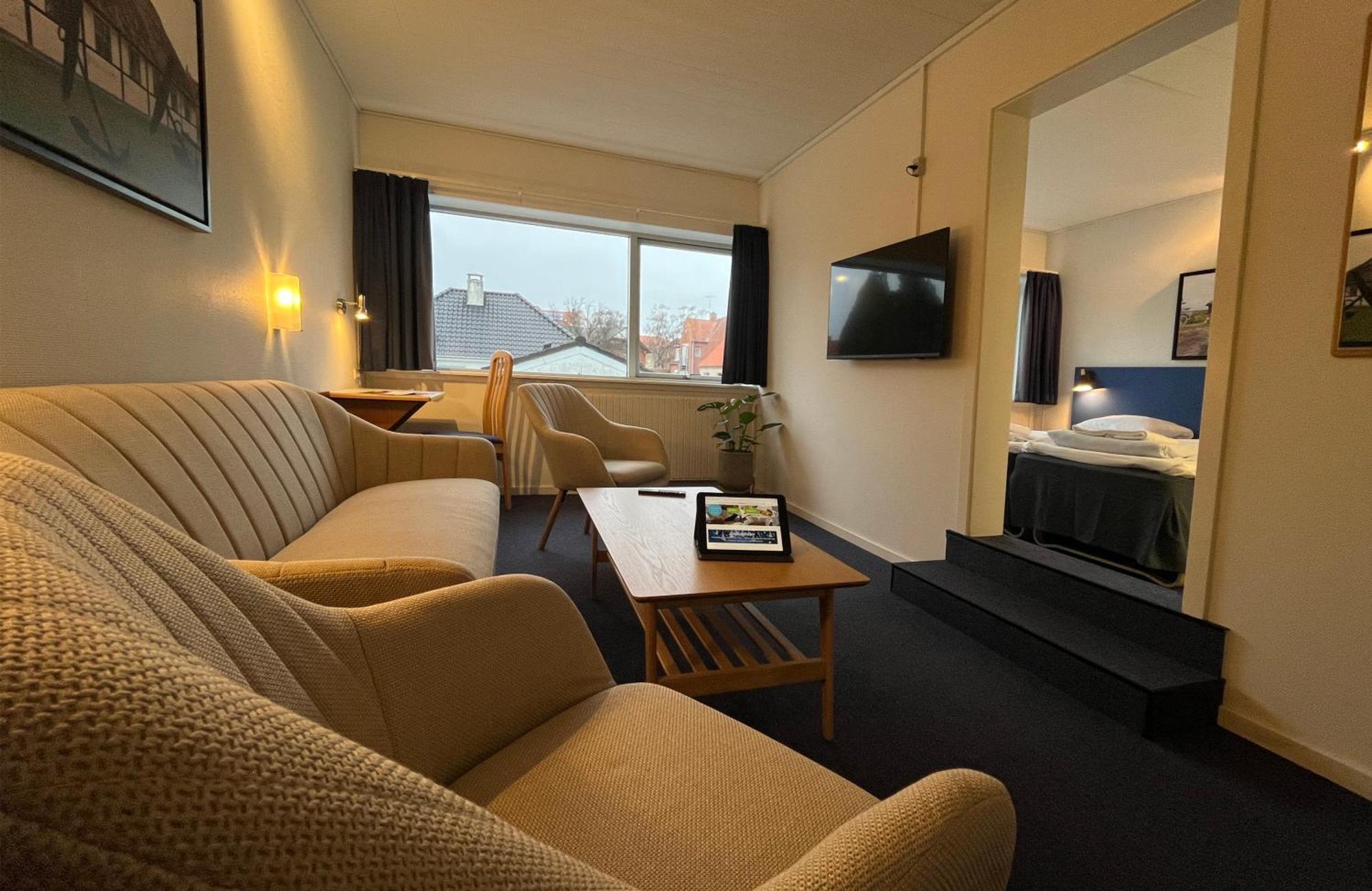 Bb-Hotel Frederikshavn Turisthotellet מראה חיצוני תמונה
